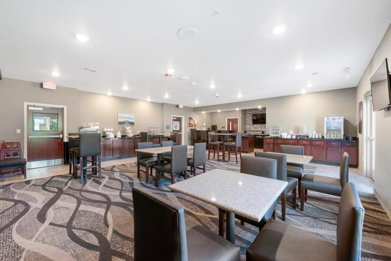 Cobblestone Hotel & Suites - Urbana Εξωτερικό φωτογραφία